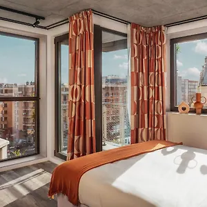 La Belle 4*, Paris Frankrig
