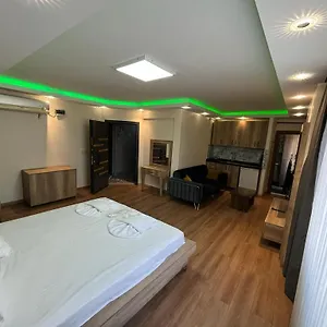 Family Apart Apartment